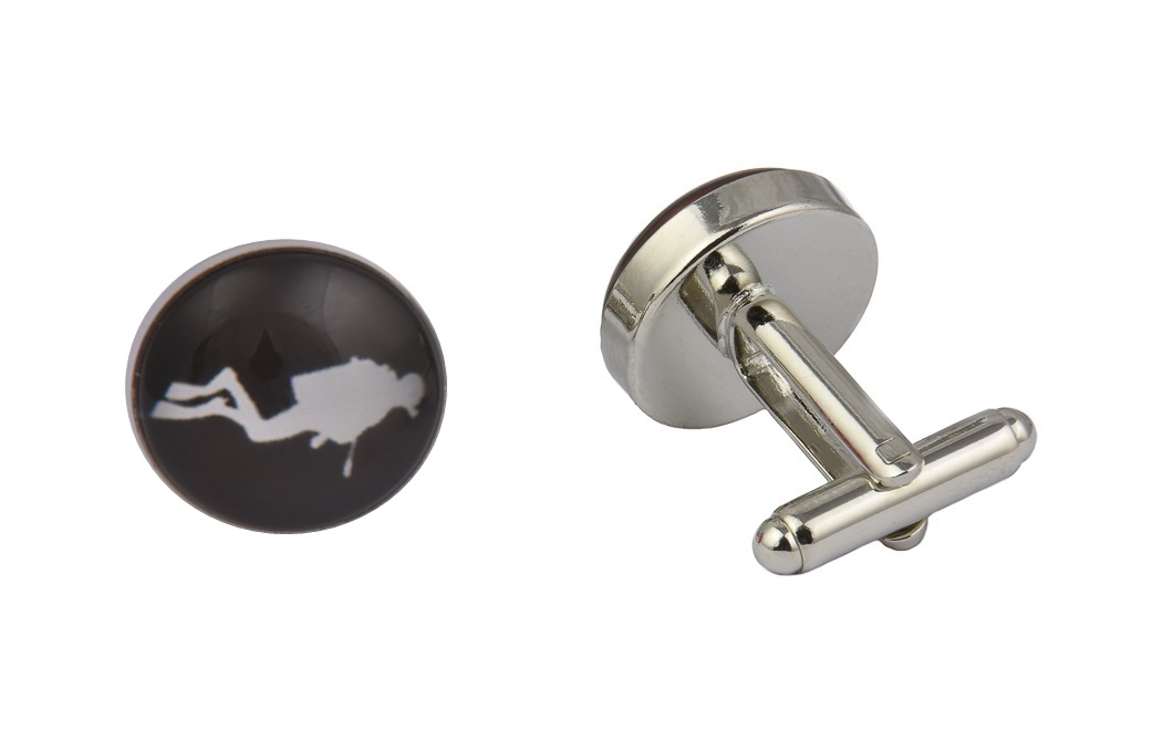 CGHC0360-Scuba-diver.jpg Scuba Diver Cufflinks - Image 1