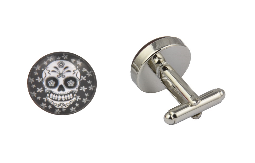 CGHC0392.jpg Skull White Flowers Cufflinks - Image 1