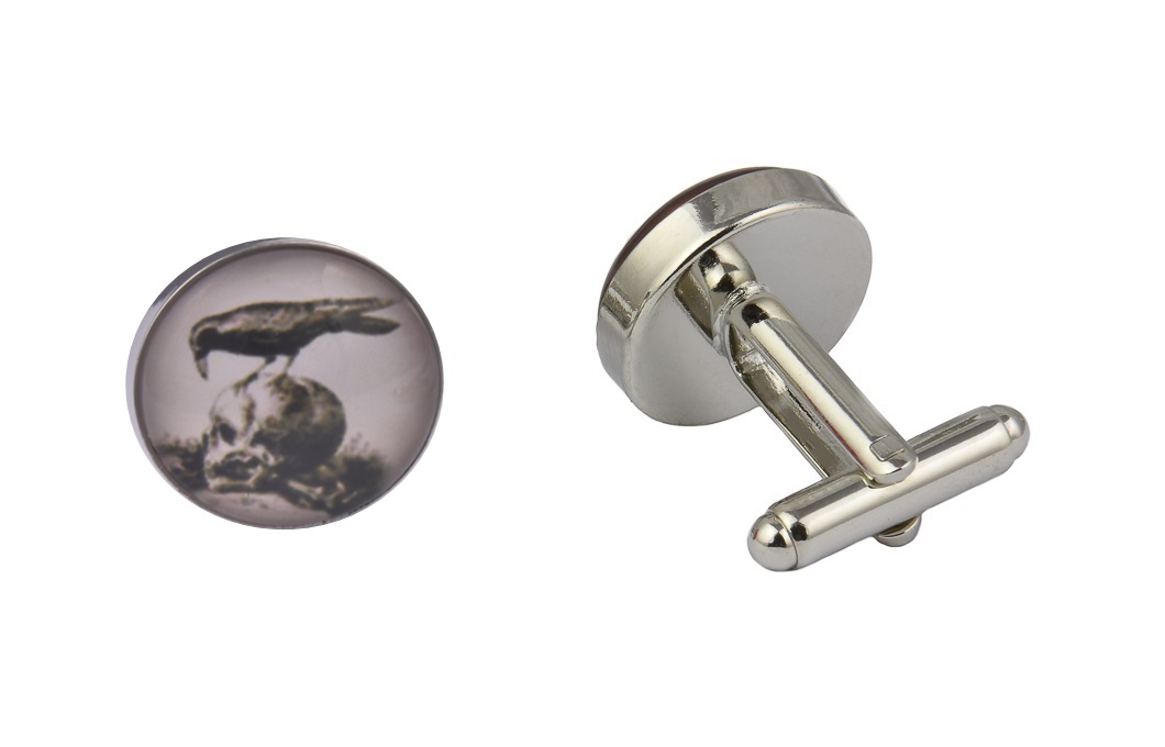 CGHC0554-Skull-Crow-Art.jpg Skull & Crow Art Cufflinks - Image 1